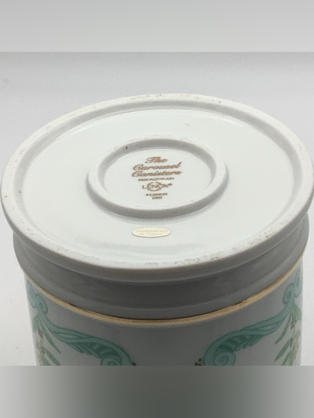 Lenox Carousel Horse Coffee Canister with Gold Script - Picture 8 of 9